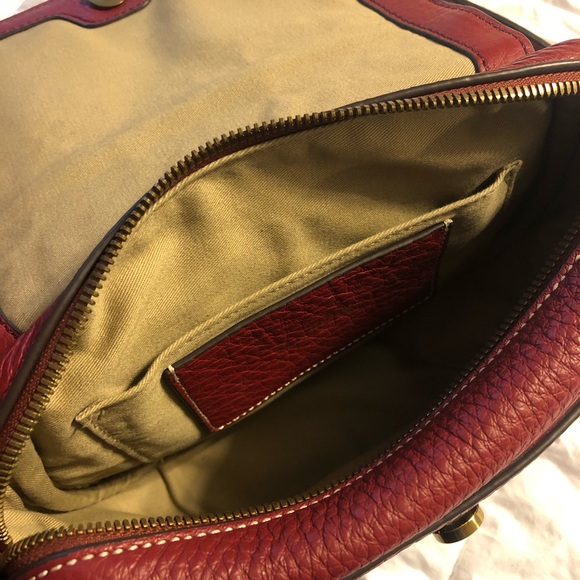 J.Crew Signet Flap Italian Leather Crossbody Bag - Picture 3 of 7